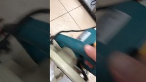 Торцовочная пила Makita ls1040