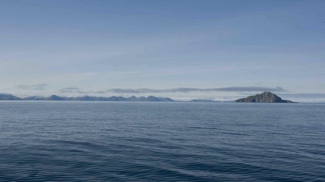 Six Ländler for two violins and cello (also arranged for piano) (1802) WoO 15 - Beethoven смотреть онлайн