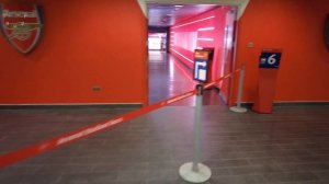 Emirates Stadium, Home of Arsenal London. The Armoury, changing room, Pitch, backstages!!