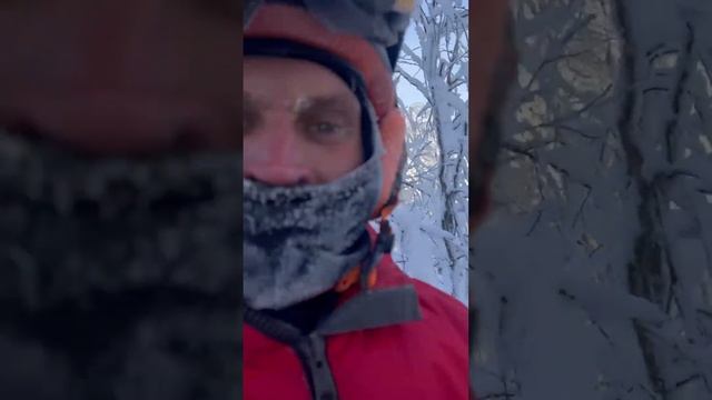 Снегоходы на гору Ослянка в минус 35' | Уральский экстрим на природе смотреть онлайн