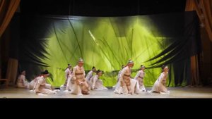 ТАНЕЦ ТРАВУШКА