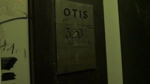 Электрический лифт V=0,71 м-с, грузоподьемность 320 кг (1034)