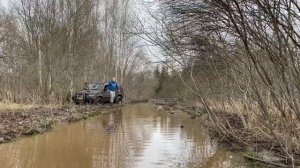 Patrol Y61 vs Pajero Sport - Поехали на пикник, а занесло в ГРЯЗЬ - Трепадоры 37” | Latvian Offroad