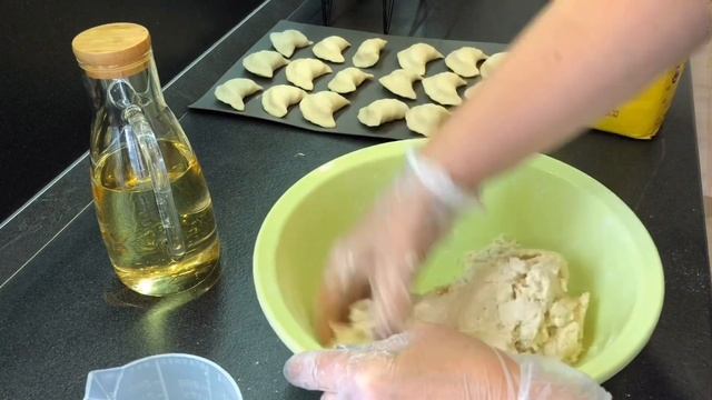 САМОЕ ВКУСНОЕ ТЕСТО ДЛЯ ПЕЛЬМЕНЕЙ (мамин рецепт проверенный временем)