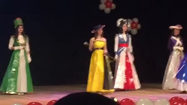 Авангард. Коллекция “Под небом Парижа” смотреть онлайн