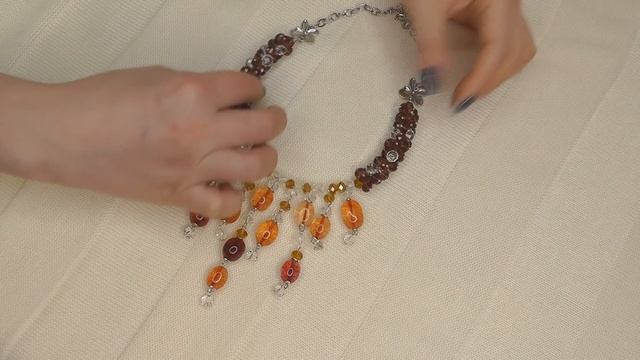 Большая переделка для Марины: янтарь, кость, жемчуг, финифть, расписные броши ♕