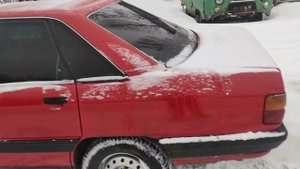 Ауди 100 1.8 моновпрыск