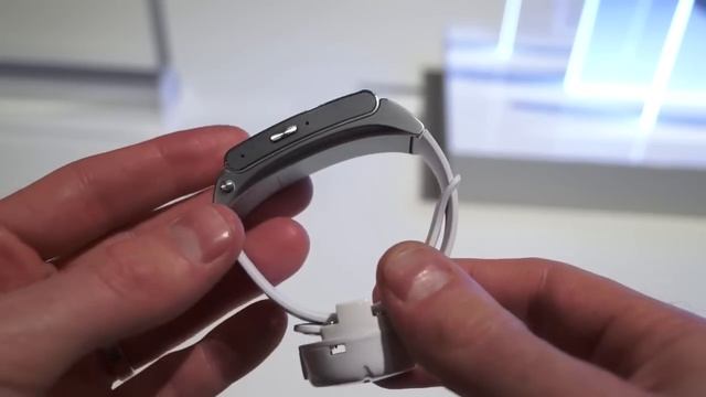 Huawei Talkband B2, prise en main - par Test-Mobile.fr смотреть онлайн