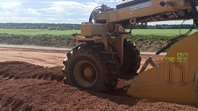 Строительство трассы М12. Ресайклер. Стабилизация грунта. Просушивание переувлажненных грунтов.