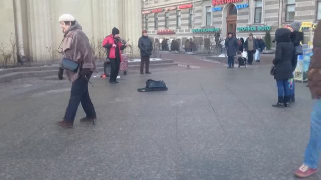 Скрипач-виртуоз.