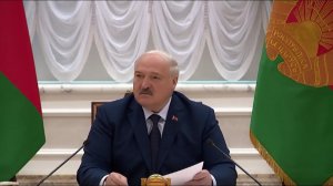 Лукашенко: "Активизировались центры мошенников, кол-центры, действующие на территории Украины!!!"