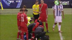 Страшная  травма игрока Ливерпуля Деяна Ловрена в матче с Вест Бромвичем