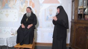 «Я хочу вас расшевелить!» Сестрическое собрание с отцом Андреем Лемешонком