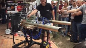 Chevrolet Small block engine sound V8 - 5.7L / Autoclasica 2016