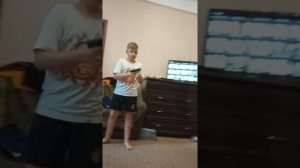 Чёрный пистолет клип