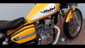 Honda Rebel 125 Bobber  "The Bee" - Walkaround and sound