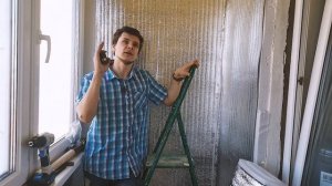 УТЕПЛЕНИЕ ЛОДЖИИ СВОИМИ РУКАМИ: часть 3 - укладка ДСП и крепление изолона