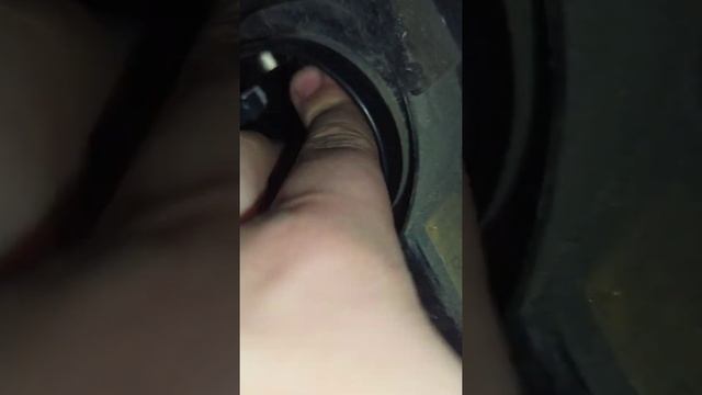 замена лампочки ближнего света на шевроле Нива смотреть онлайн