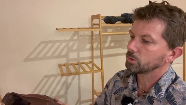 Rossi Boots VS Redbacks & Blundstones смотреть онлайн