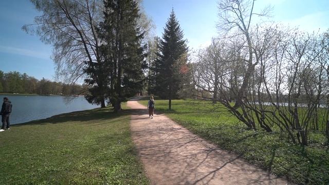 Прогулки по Питеру весною ,поездка в Екатерининский дворец и Александровский парк смотреть онлайн
