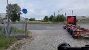 Работа в порту...