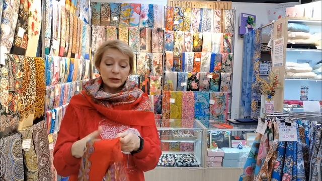 Все оттенки красного ⭕ ⭕ ⭕ шерсть.Павловопосадские платки в Минске . Светлана