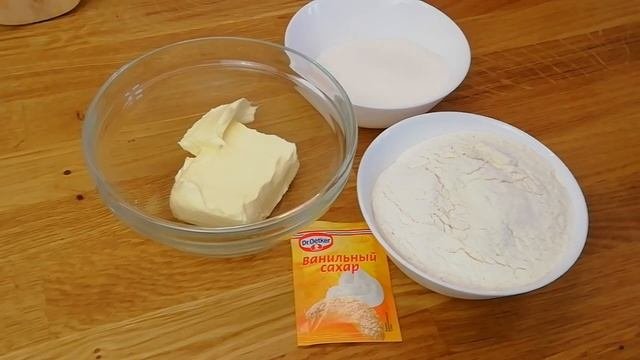 Не все знают этот рецепт! Очень вкусные лепешки с начинкой получаются.