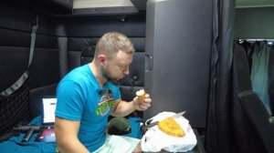 НАШЕЛ РУССКИЕ ПИРОЖКИ в АМЕРИКЕ | Реакция ДАЛЬНОБОЙЩИКА | США 2023 #дальнобой