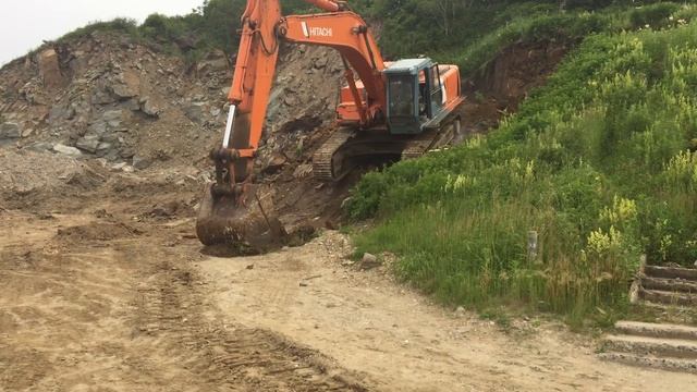 Экскаваторщик от Бога!!! смотреть онлайн