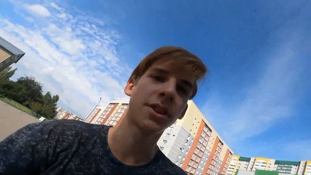 НОВИЧОК В СКЕЙТ-ПАРКЕ - ТРЮКИ НА BMX смотреть онлайн