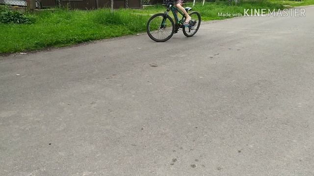 Показываю свои трюки на велике! смотреть онлайн