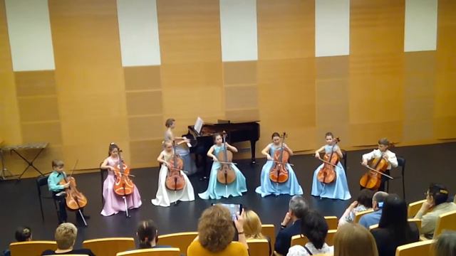 M. I. Glinka "Spanish song" смотреть онлайн