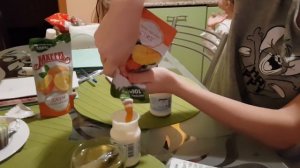 LIFE VLOG: КОРОЧЕ ГОВОРЯ, Лика делает уроки. Как не психануть. Готовимся к Новому году.