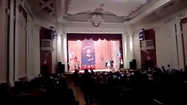 последний звонок Первоуральск 15 школа ,2017 г смотреть онлайн
