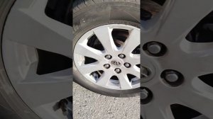 Камри 40 шум шорханье в заднем левом колесе в чем может быть дело?
