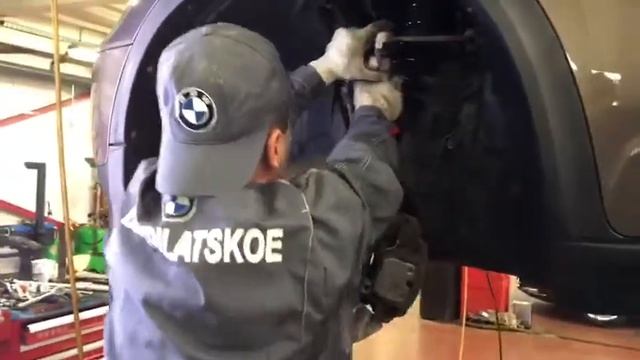 Установка рычагов BMW X5 e70 смотреть онлайн
