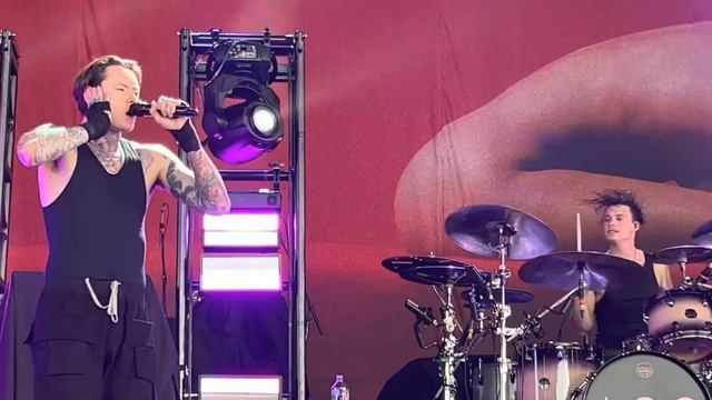 Bad Omens: full set Live - 1st row - Pointfest St. Louis May 2023 - Noah Sebastian Just Preten