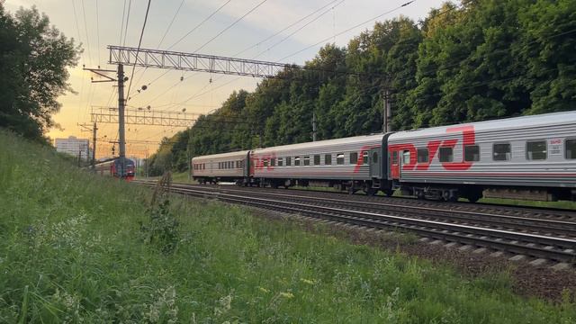 Догонялки поездов! ЭП2К-389 с поездом Москва - Волгоград и ЭД4М-0449 сообщением Москва - Домодедово