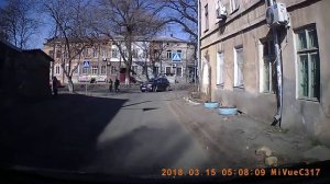 Тест видеорегистратора MiVue C317