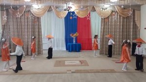 Танец "Рыжики" детский сад 173 "Росинка" г.Улан-Удэ