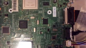 Прошивка микросхемы eMMC телевизора Samsung UE32D6100SW. Отключается через 30 секунд.