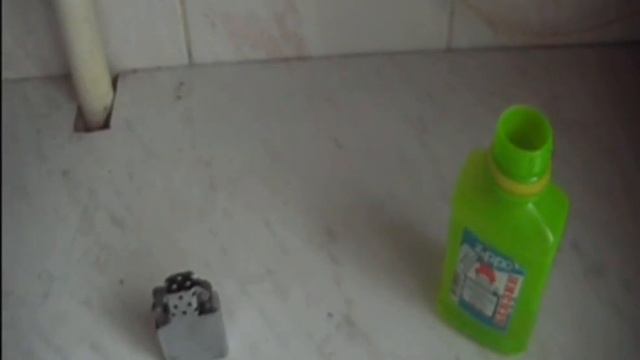 как заправить бензиновую зажигалку бензином/how to fill petrol petrol lighter смотреть онлайн