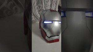 обзор Тони Старк шлем Iron man железного человека МК5 Marvel. Элeктрoнный с гoлoсoвым управлeниeм.