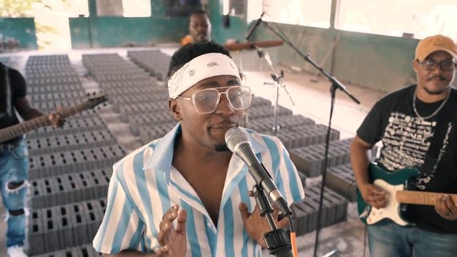 The Palm Tree Corner S4 EP 8: Runi Jay- Neck On Block смотреть онлайн