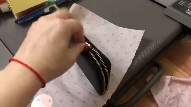 Кошелек по рекрутинговой компании "Из Стокгольма с любовью" смотреть онлайн