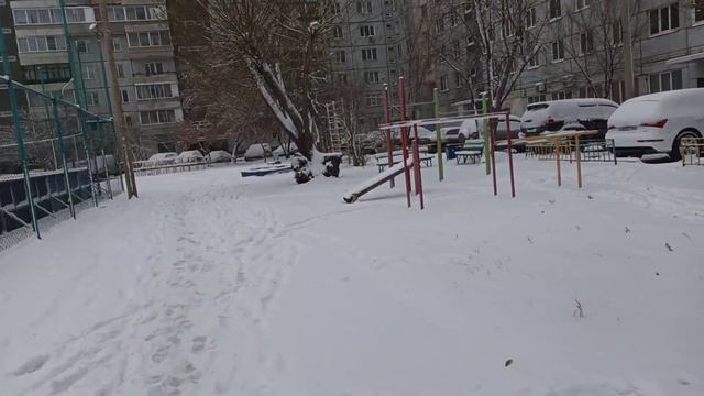 СНЕЖНЫЙ КОЛОБОК ??? КАКИЕ КОМПЛИМЕНТЫ ОТ ЕЛЕНЫ ???? смотреть онлайн