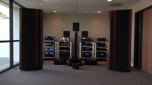 MAGNEPAN 20 7 SPEAKERS + MCINTOSH MC462 AMP + MCINTOSH C53 PRE + AURENDER A10 + SYNERGISTIC RESEARC