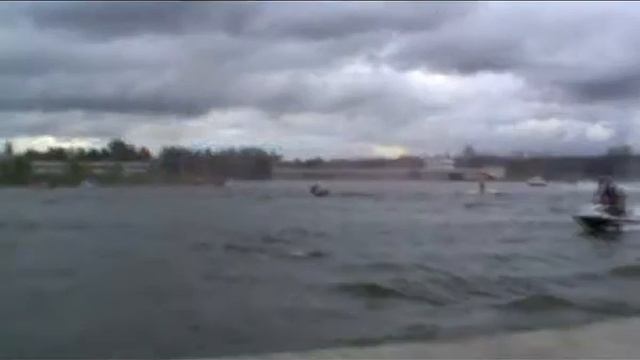 Аквабайк-спас (Ролик 13.09.11).mp4 смотреть онлайн