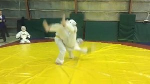 Показательные выступления спортсменов кудо-клуба «Прайд»