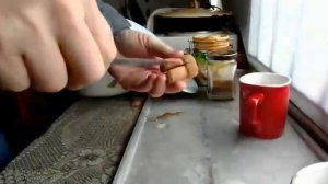 Из #шампанского #пробку на #крышу кастрюлю можно брать не руками а за пробку а то гулячия кустрёля